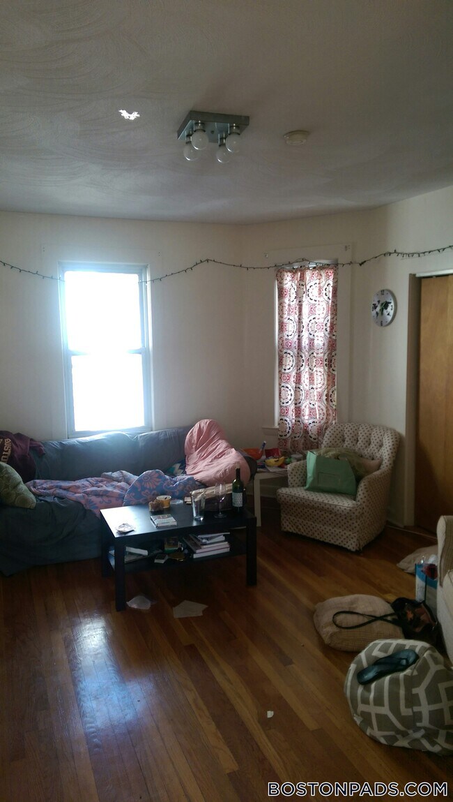 333 Alewife Brook Pkwy Unit 2