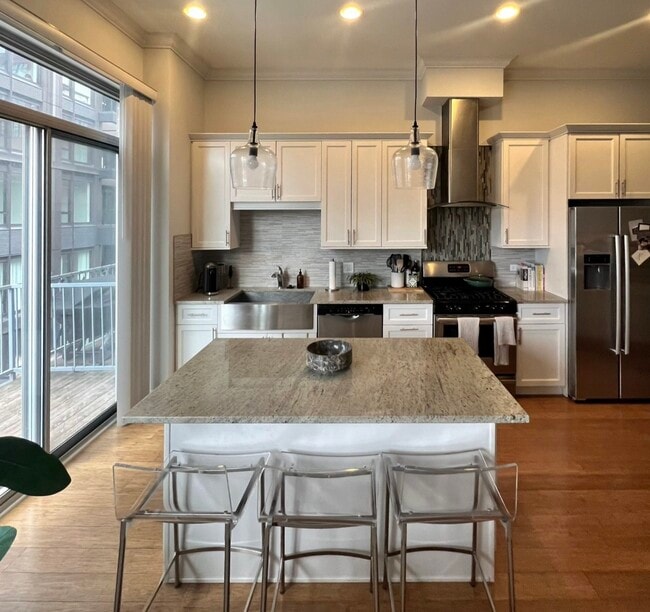 Photo - 20 N Aberdeen St