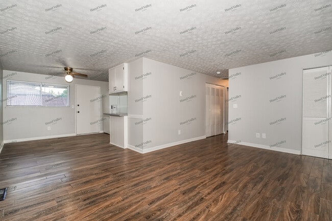 Photo - 4814 Neptune Ln