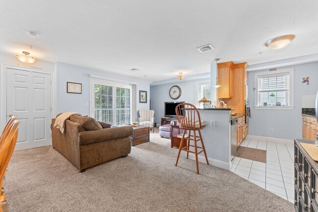 Photo - 21 Wall St Unit B