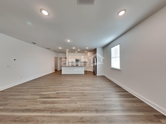 Photo - 1385 Soapstone Rd