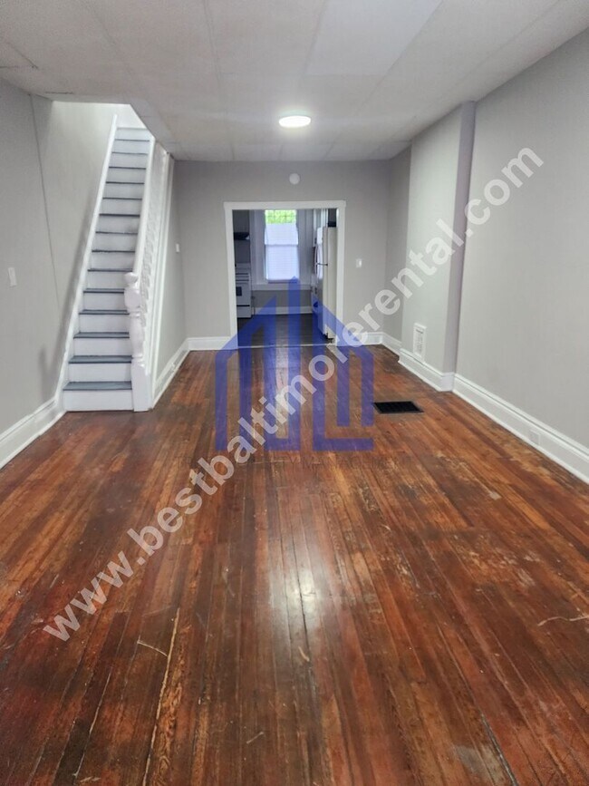 Photo - Coming Soon!!!!!! Spacious 3 Bedroom in We... House