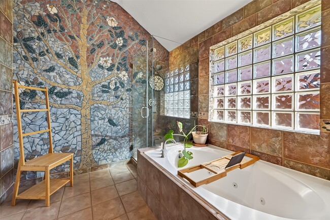 Photo - 10827 Oak Bayou Ln