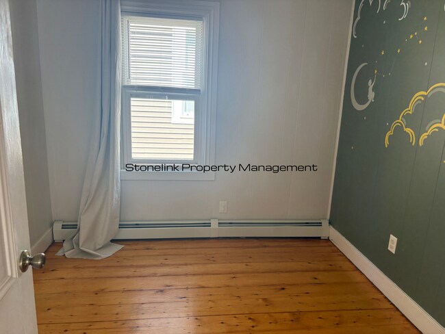 Photo - 130 Sutton St Unit 2