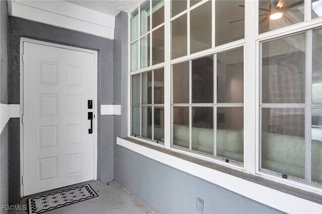 Photo - 3825 Schoolhouse Rd E Unidad 5