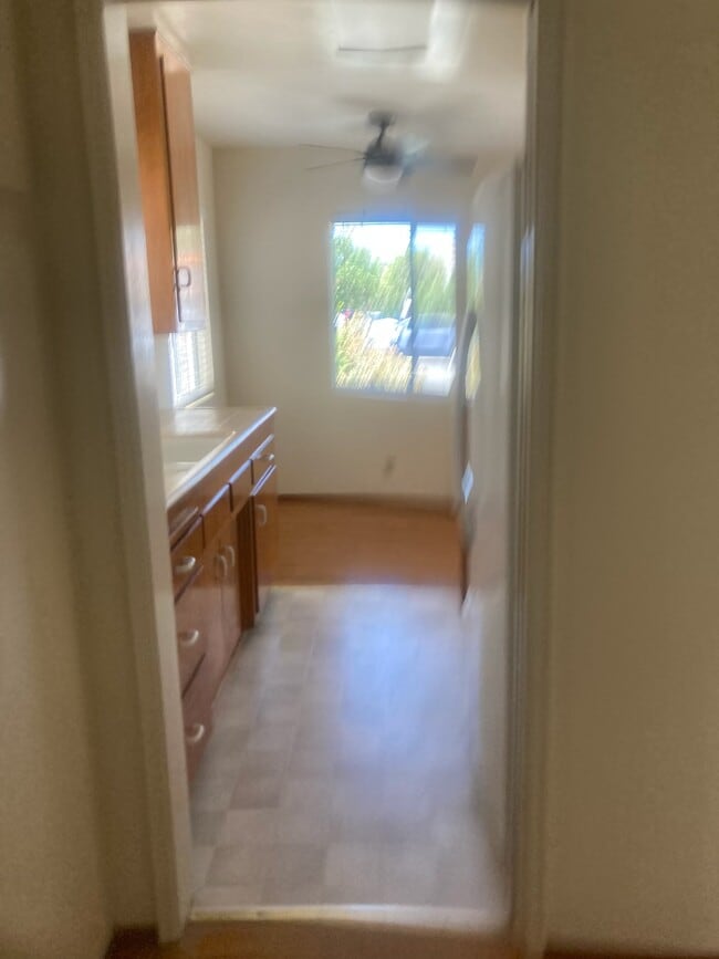 Photo - 242 Argonne Ave Unidad #A