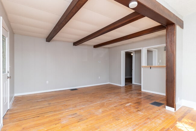 Photo - N. Park St Unit 1