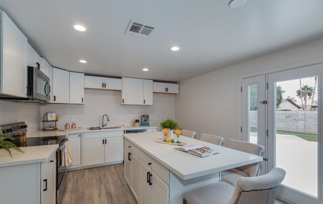 Photo - 3649 E Emile Zola Ave