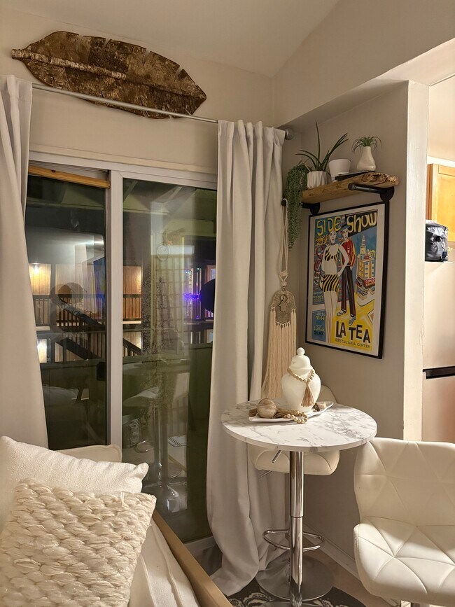 Photo - 137 Burgundy Hill Ln Unidad 137