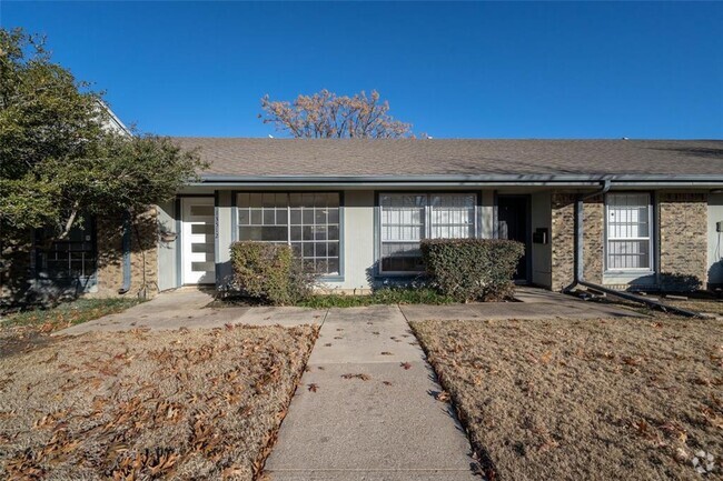 Building Photo - Location...Location....Location.....New Ca... Rental