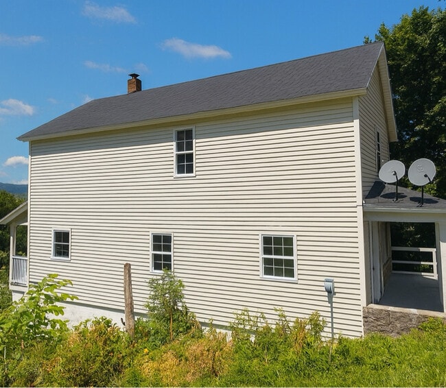 Photo - 20 Morgan Ln