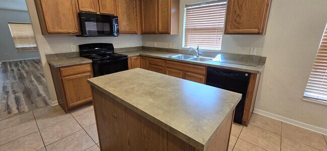 Photo - 3930 SW 57th Terrace