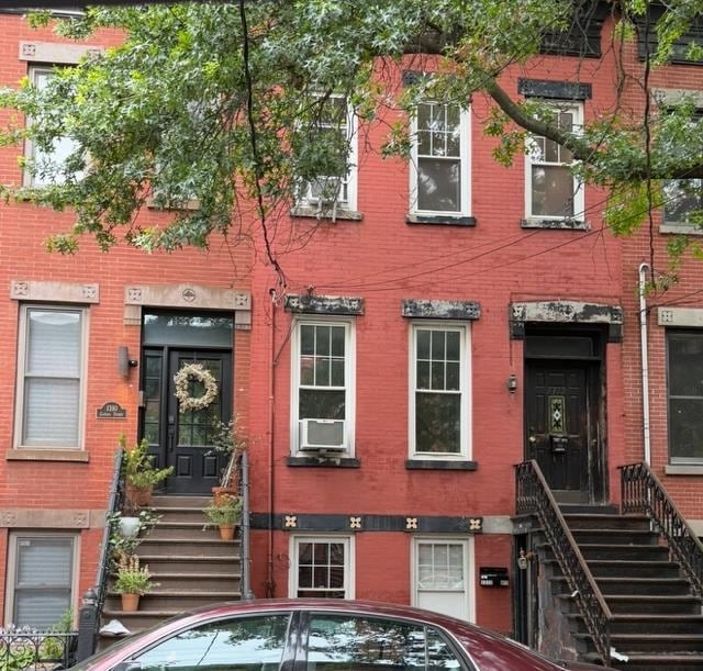 Building Photo - 1312 Garden St