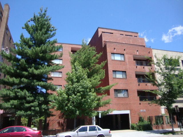 Photo - 1850 Beacon St Unit 203