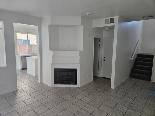 Photo - 577 Whitesage Rd
