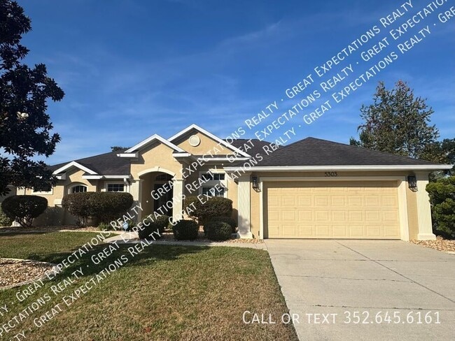 Building Photo - 5303 SW 88 Pl