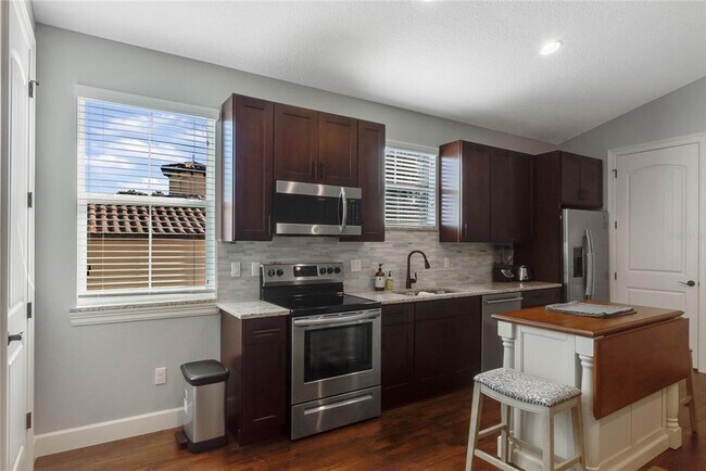 Photo - 12752 S Lake Sawyer Ln