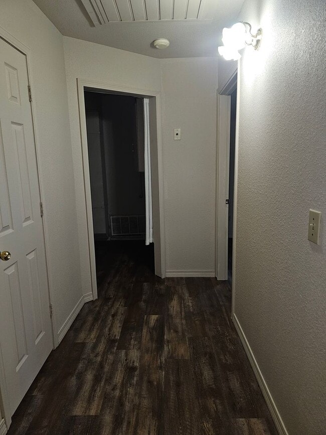Photo - 1243 Charles Dr