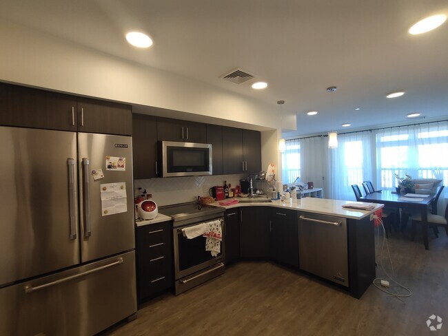 Building Photo - 20 Penniman Rd Unit 5 Rental