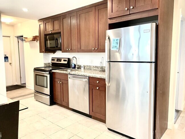 Photo - 155 5th St Unit 1