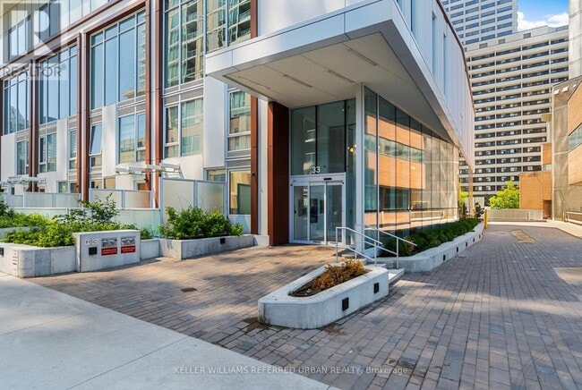 Photo - 33 Helendale Ave Unité 1203