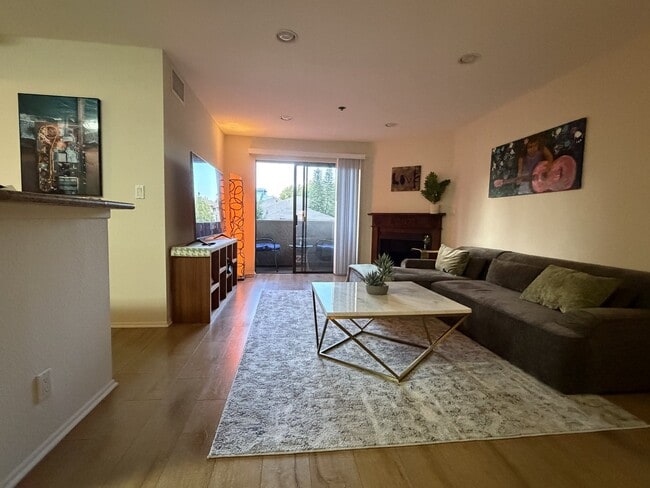 Photo - 11050 Strathmore Dr Unidad 1