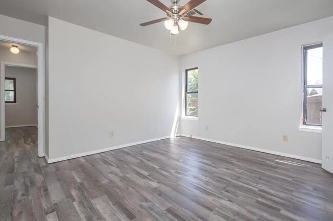 Photo - 600 Kay Hill Ln