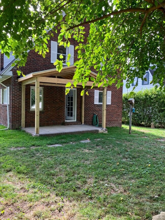 Photo - Charming, Classic 3 BR Brick Close to LeMoyne in Nice Neighborhood