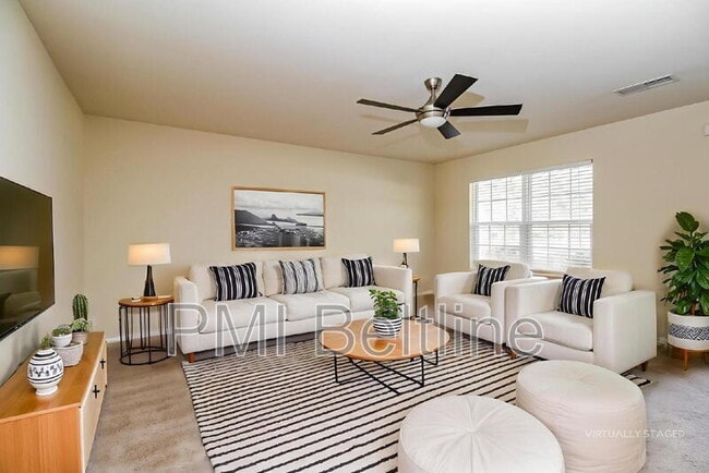 Photo - 5675 Laurel Ridge Cir