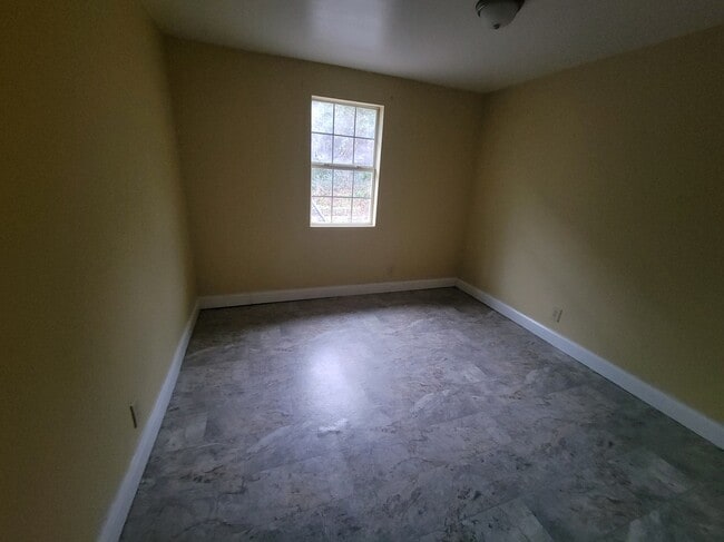 Pursley Court Apartments