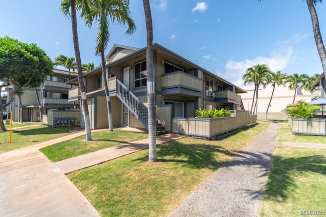 Building Photo - Cozy Ground Floor 1BR/1BA/1PKG unit in Sun...