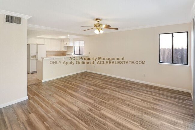 Photo - 221 Mitchum Dr