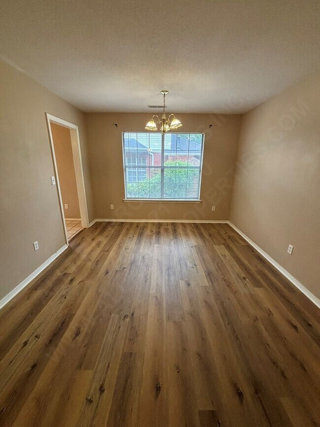 Photo - 2536-2538 W Houston St