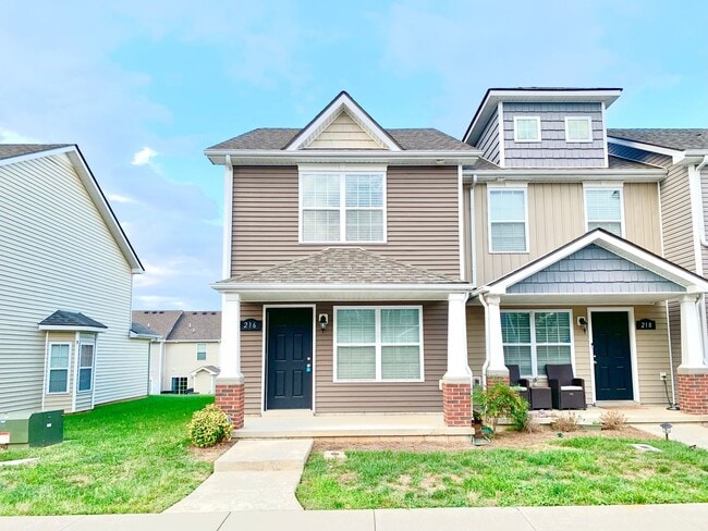 Building Photo - 216 Alexander Blvd