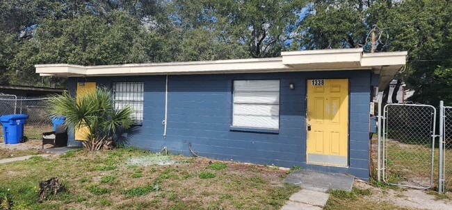 Photo - Cute & Quaint 1/1 in Tampa! ASK ABOUT OUR MOVE IN SPECIALS!!