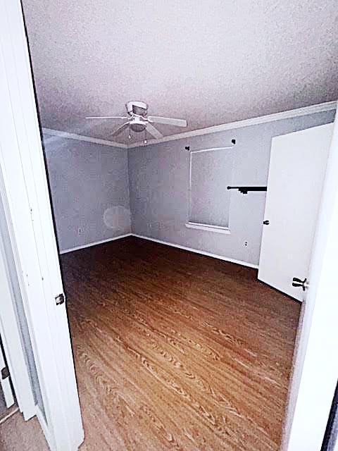 Photo - 118 Buttercup Ln