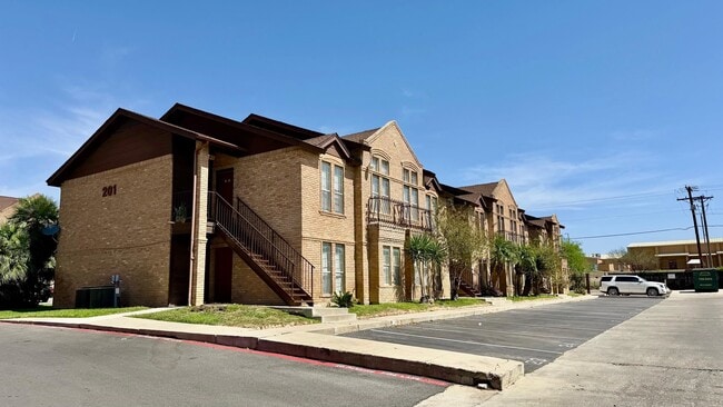 Photo - 201 Martingale Unit 31