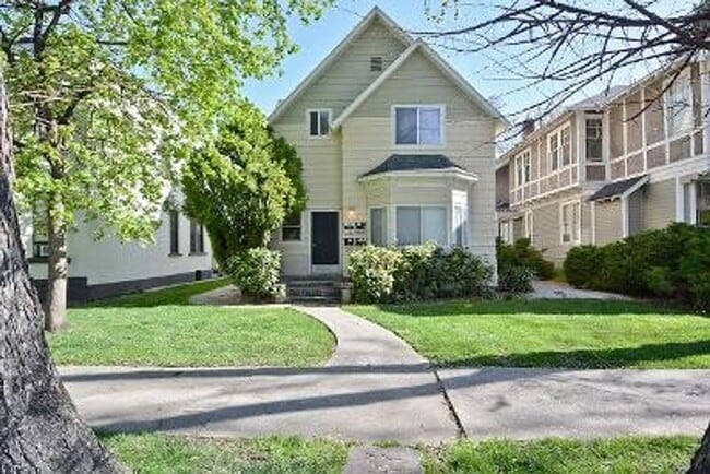 Building Photo - 1 Bedroom 1 Bathroom North End Apartment