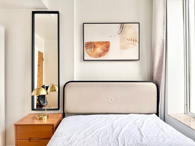 Photo - 1993 3rd Ave Unidad 3