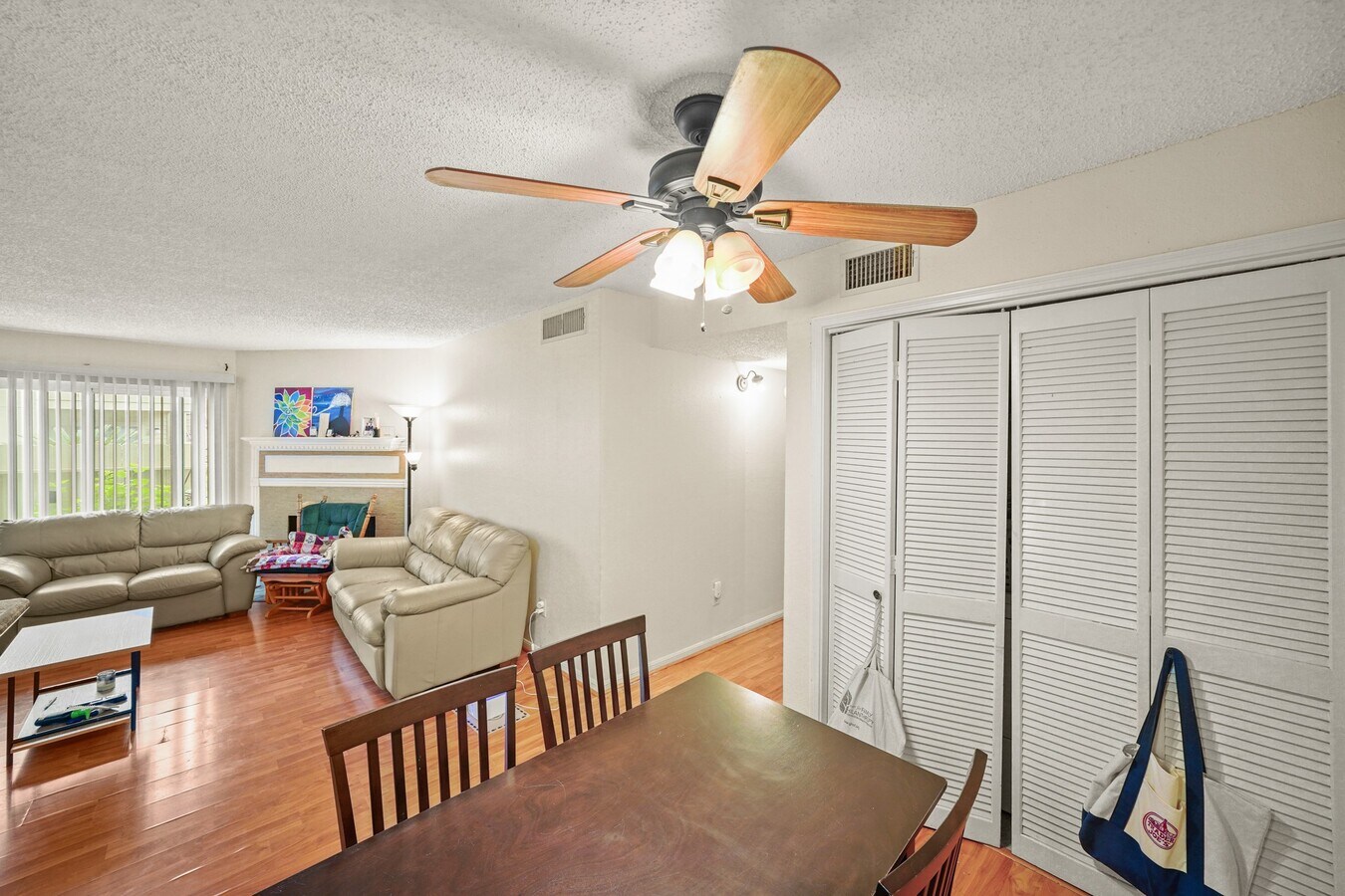 Photo - 2120 El Paseo St