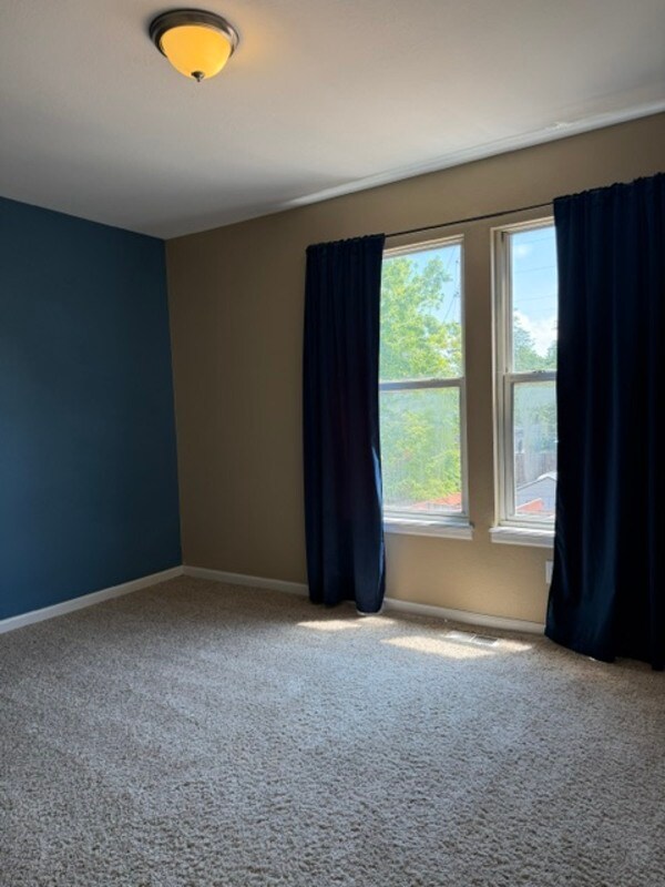 Photo - 380 Elati St