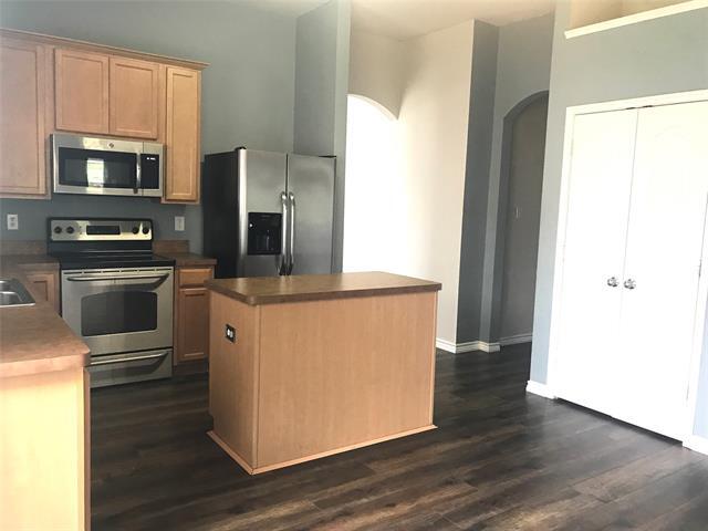 Photo - 492 Northbrook Ave