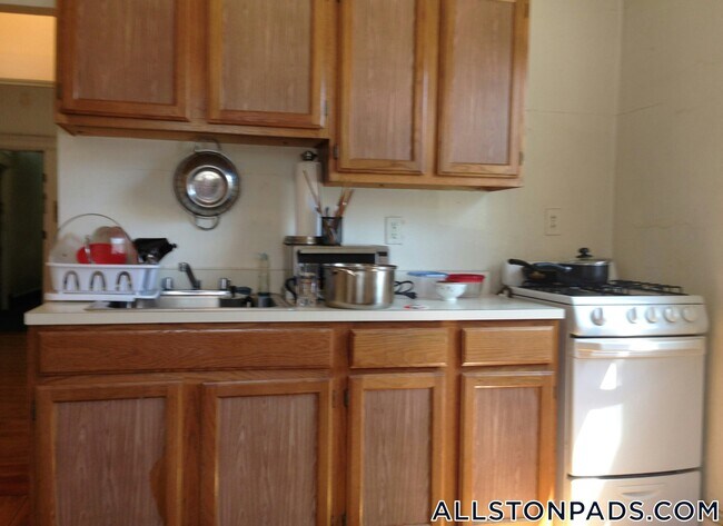 Photo - 215 Harvard Ave Unit 4