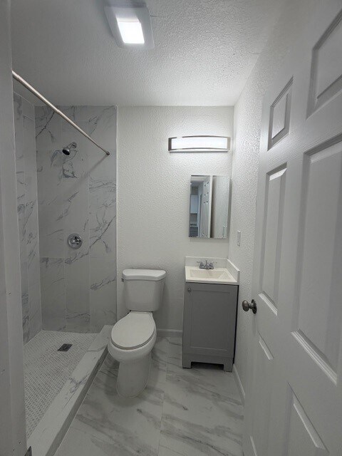 Photo - 901 N J St Unit 2