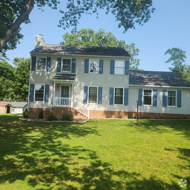 Building Photo - 100 Wilson Dr Rental