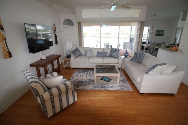 Photo - Short Term Rental ** Available 11/1/25 ** ...