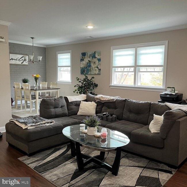 Photo - 711 Yardley Commons