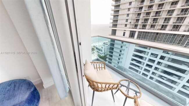 4001 S Ocean Dr Unit PH7