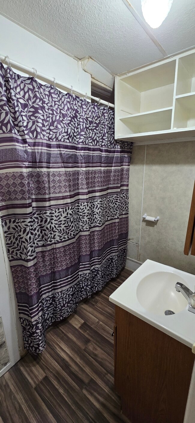 Photo - 202 N Clinton St