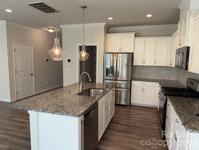 Photo - 17401 Carolina Hickory Dr